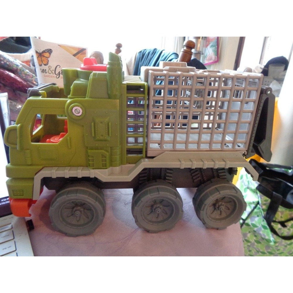 Fisher Price Imaginext Jurassic World Dinosaur Hauler Vehicle Truck